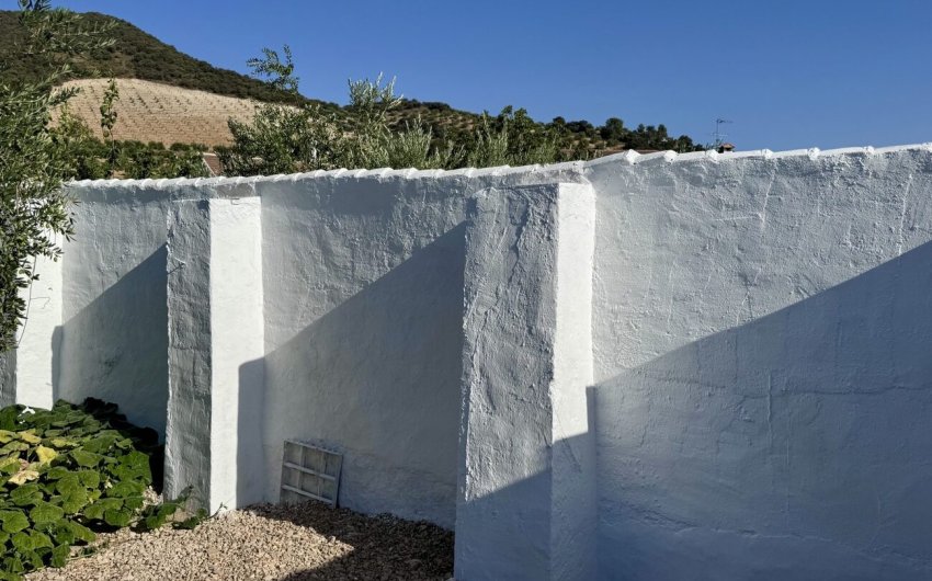 Reventa - Finca -
Algarinejo - Inland