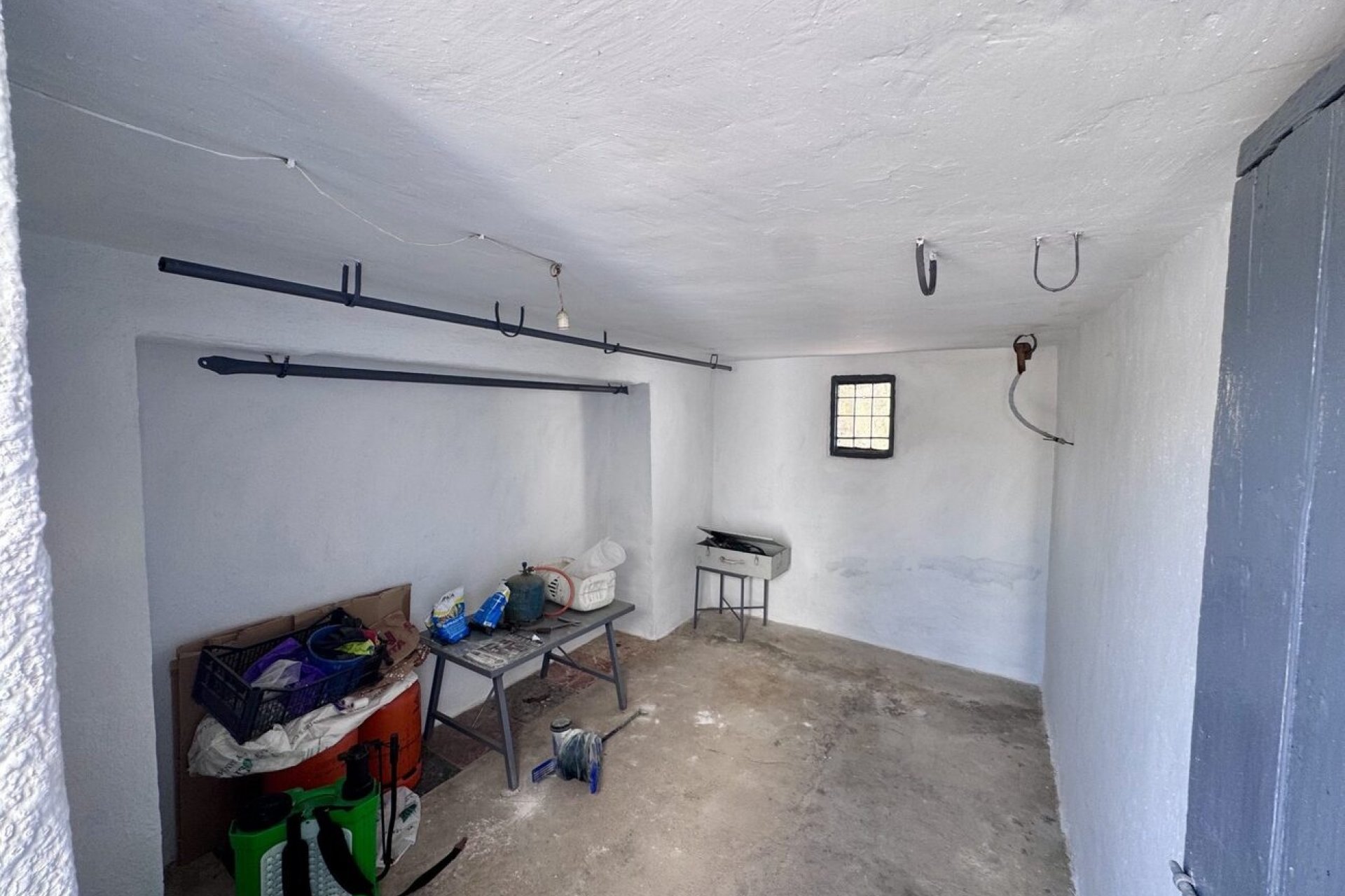 Reventa - Finca -
Algarinejo - Inland