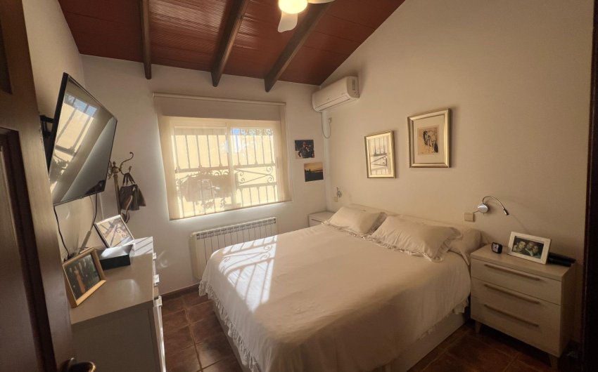 Reventa - Finca -
Dolores - Comunidad Valenciana