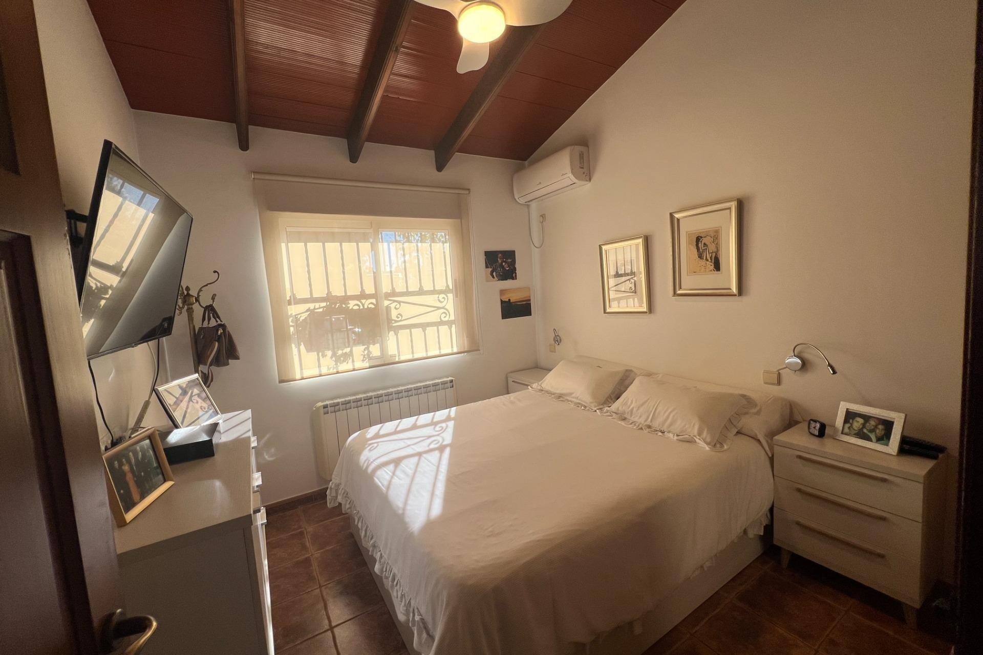 Reventa - Finca -
Dolores - Comunidad Valenciana