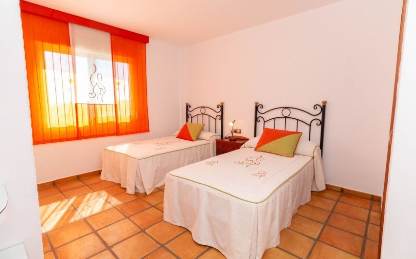 Reventa - Finca -
Entrerrios - Inland