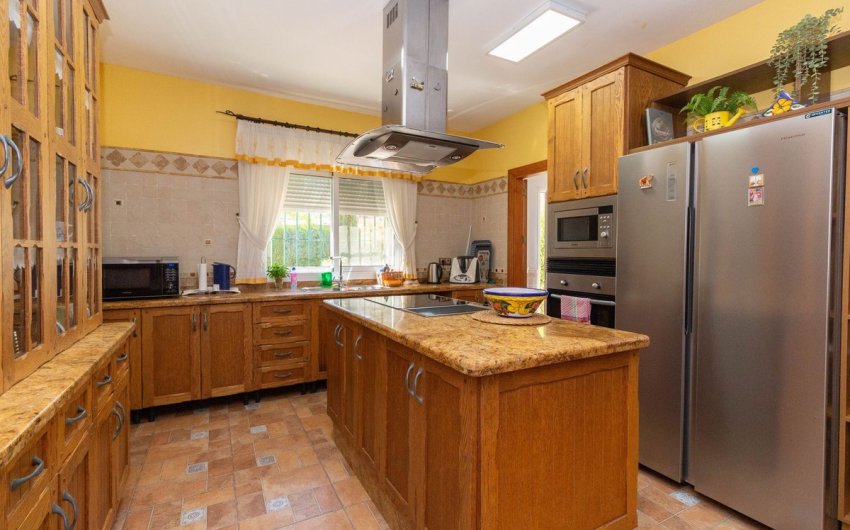 Reventa - Finca -
Entrerrios - Inland