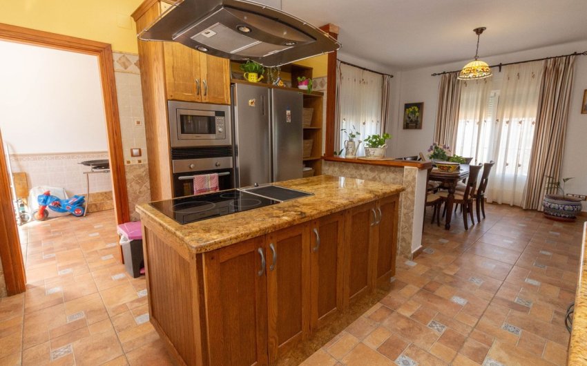 Reventa - Finca -
Entrerrios - Inland