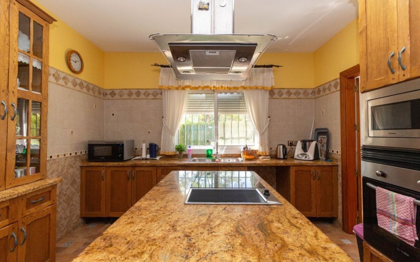 Reventa - Finca -
Entrerrios - Inland
