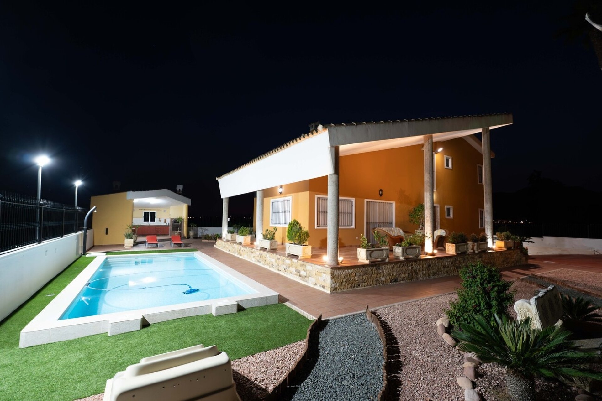 Reventa - Finca -
Orihuela - Inland