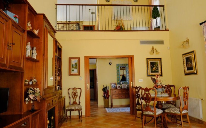Reventa - Finca -
Orihuela - Inland
