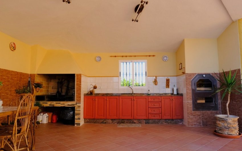 Reventa - Finca -
Orihuela - Inland