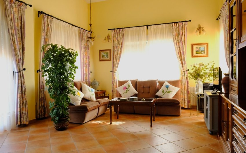 Reventa - Finca -
Orihuela - Inland