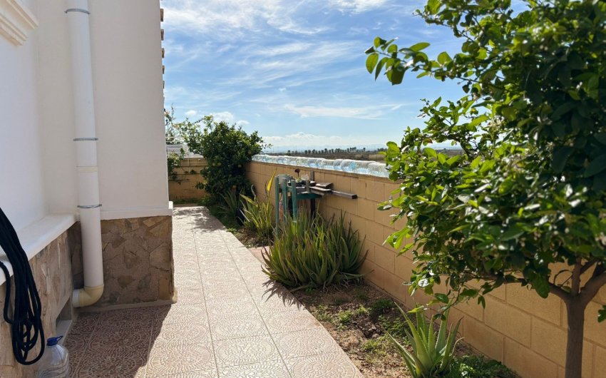 Reventa - House - Detached Villa (4) -
Torre Pacheco - Sierra Golf - Balsicas