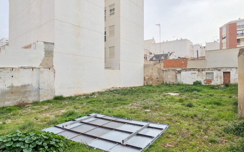 Reventa - Land -
Guardamar del Segura