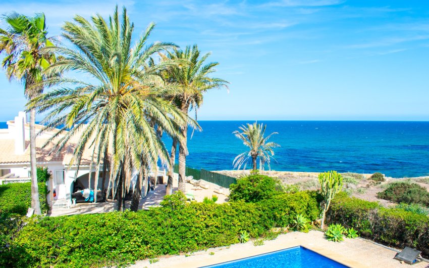 Reventa - Land -
Orihuela Costa - Cabo Roig