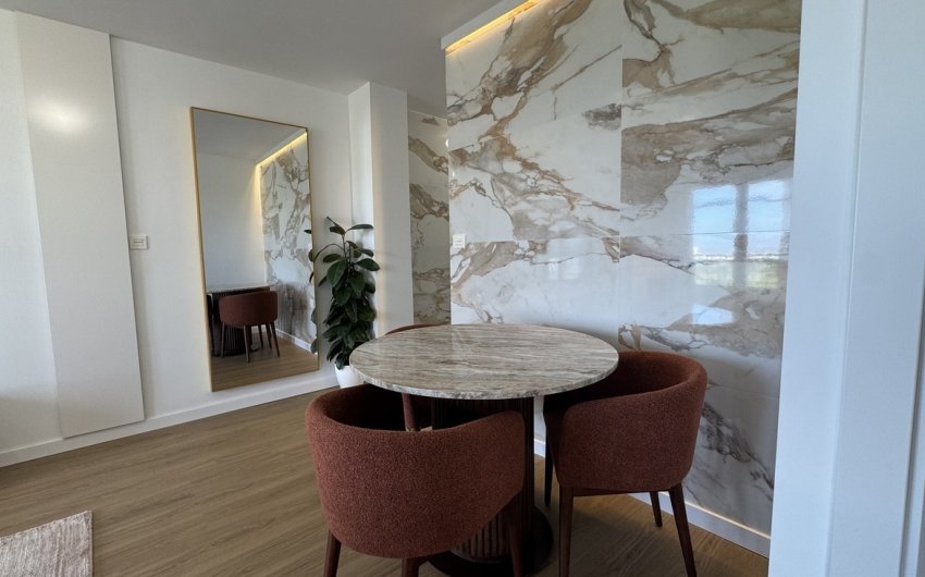 Reventa - Penthouse Penthouse -
Punta Prima - Costa Blanca