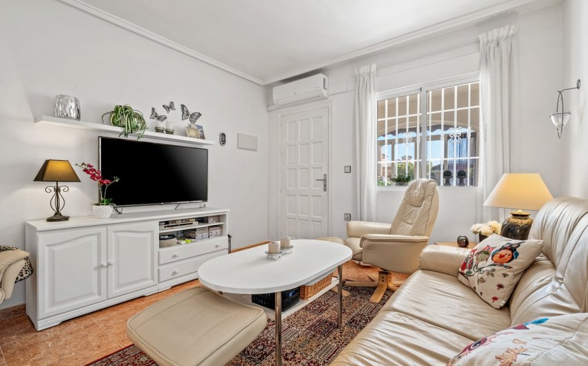 Reventa - Quad House -
La Marina - Costa Blanca