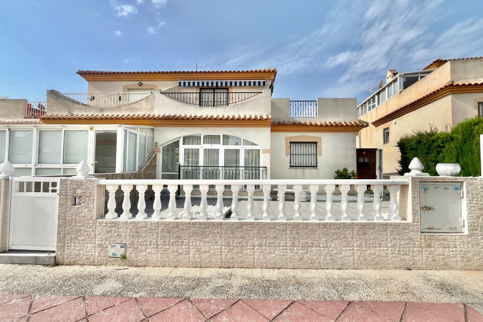 Reventa - Quad House -
Orihuela Costa - Playa Flamenca