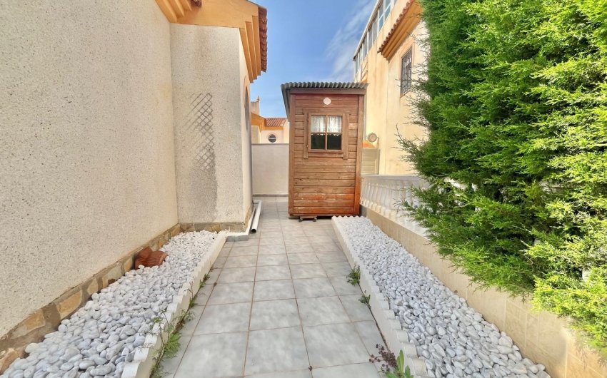 Reventa - Quad House -
Orihuela Costa - Playa Flamenca