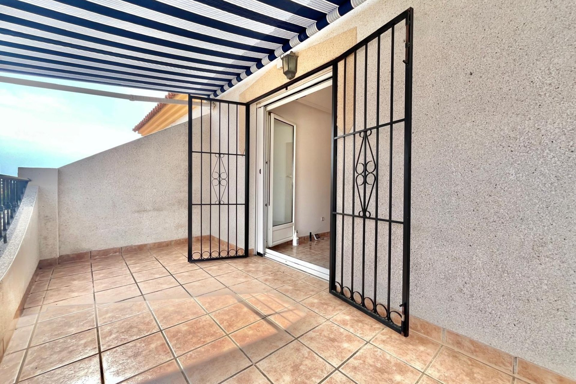 Reventa - Quad House -
Orihuela Costa - Playa Flamenca