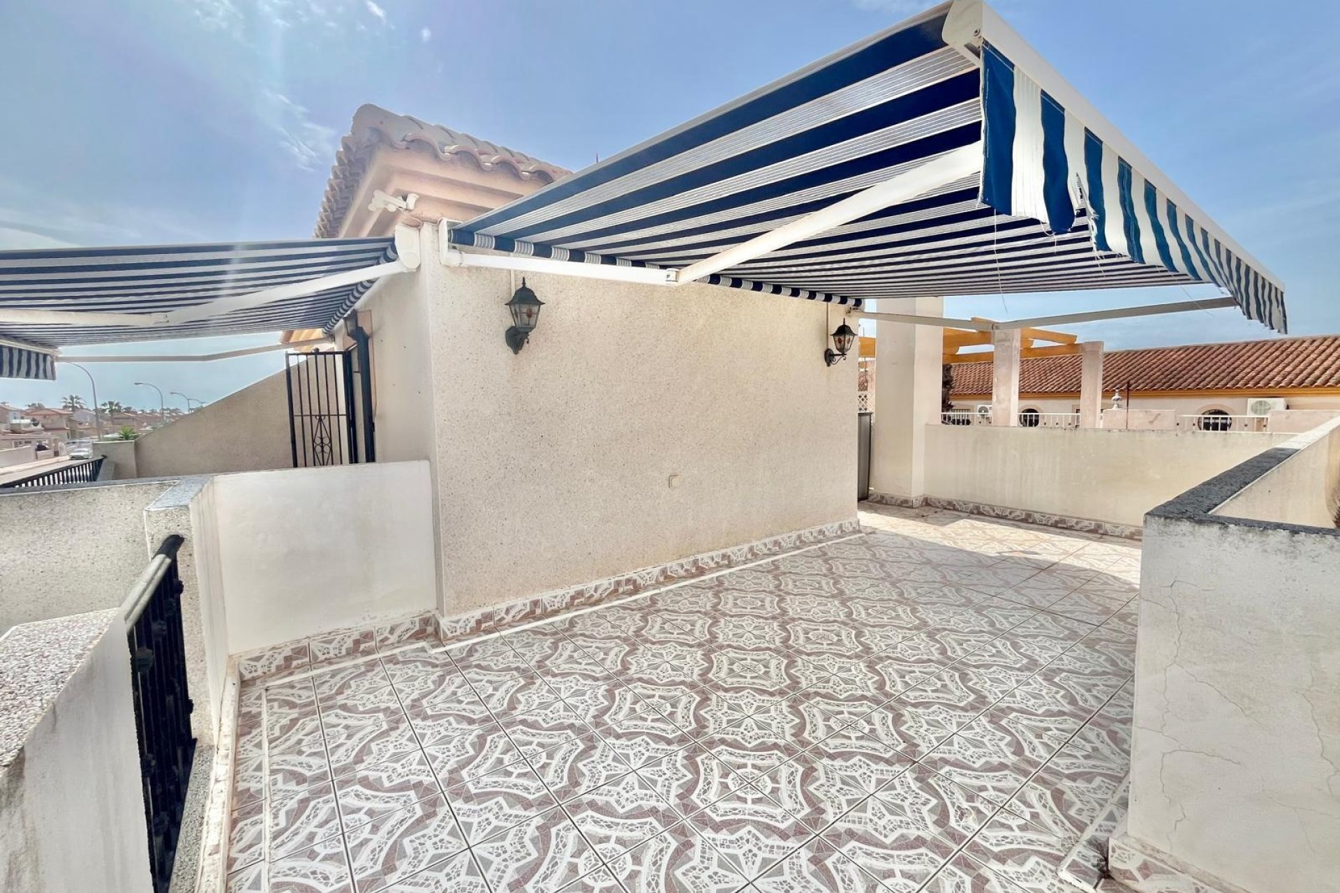 Reventa - Quad House -
Orihuela Costa - Playa Flamenca