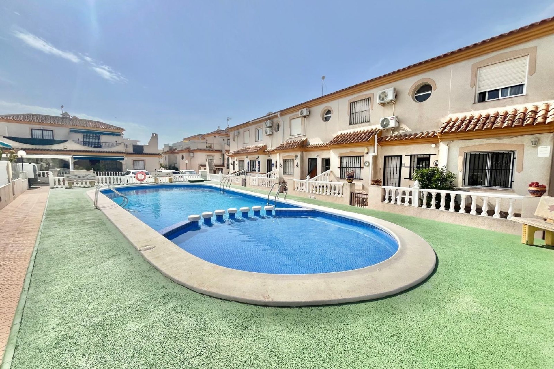 Reventa - Quad House -
Orihuela Costa - Playa Flamenca