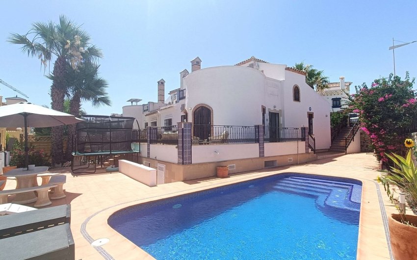 Reventa - Semi Detached -
Algorfa - Inland