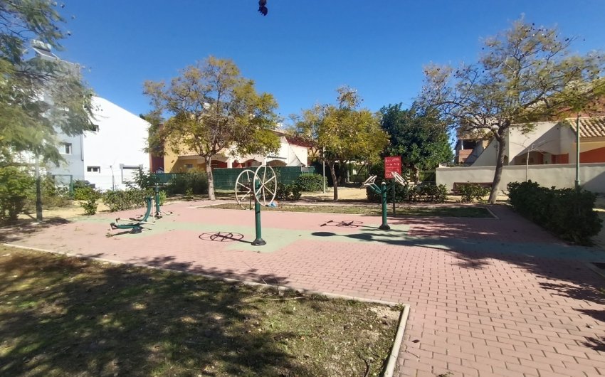 Reventa - Semi Detached -
La Tercia Golf Resort - Inland