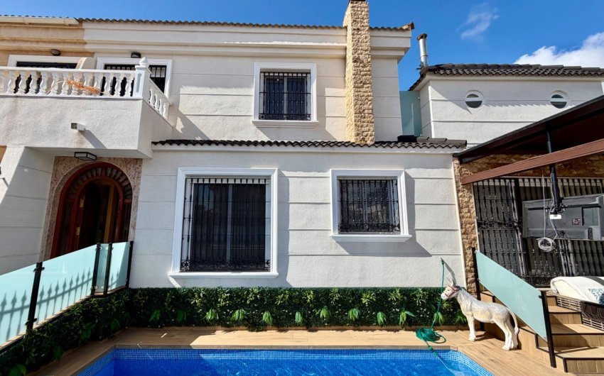 Reventa - Semi Detached -
Orihuela Costa - La Zenia