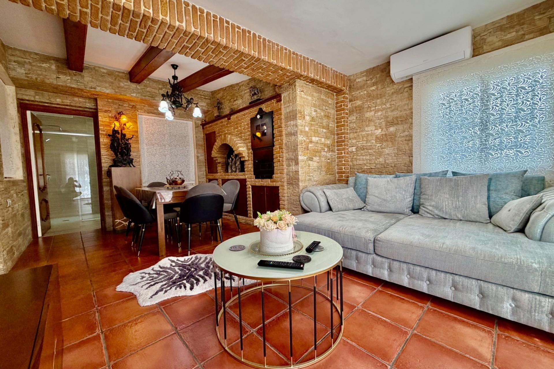 Reventa - Semi Detached -
Orihuela Costa - La Zenia