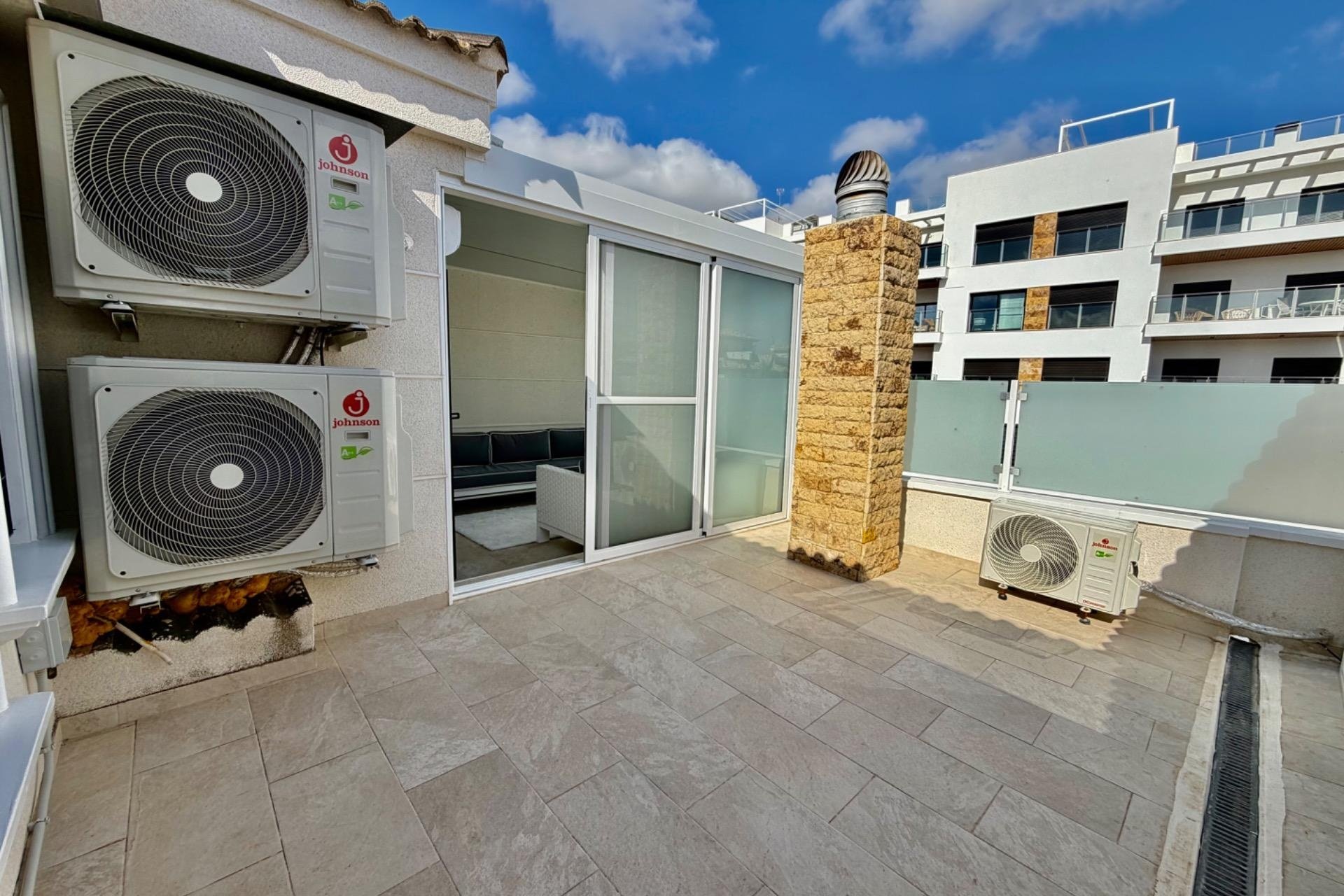 Reventa - Semi Detached -
Orihuela Costa - La Zenia