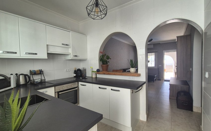 Reventa - Semi Detached -
San Miguel de Salinas - Inland