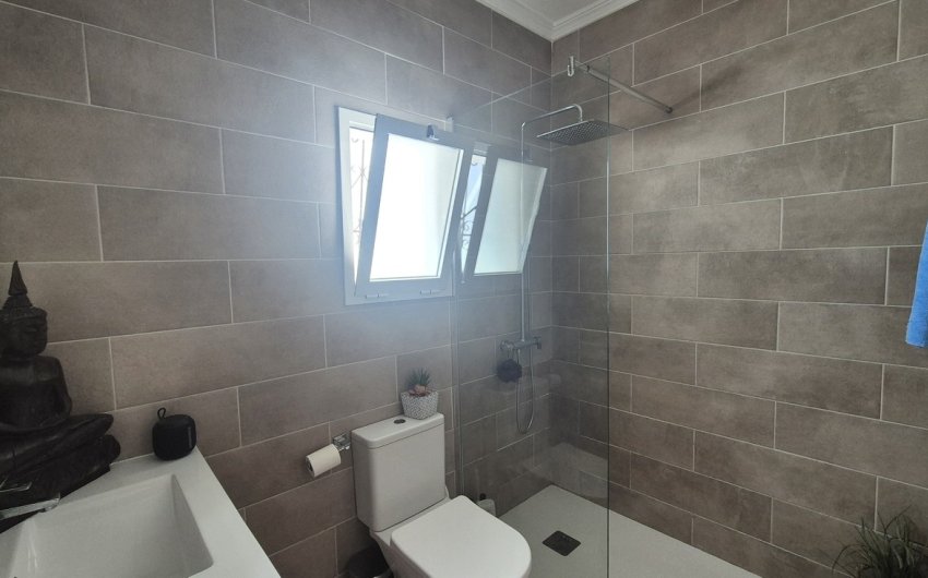Reventa - Semi Detached -
San Miguel de Salinas - Inland