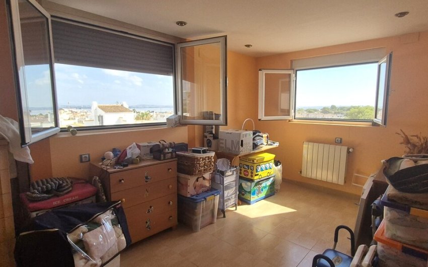 Reventa - Semi Detached -
Torrevieja - Costa Blanca