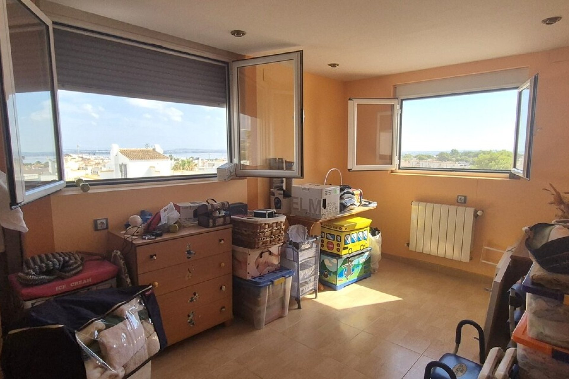 Reventa - Semi Detached -
Torrevieja - Costa Blanca