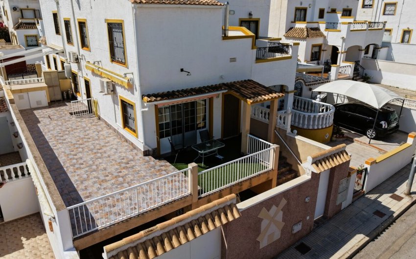 Reventa - Semi Detached -
Torrevieja - Costa Blanca