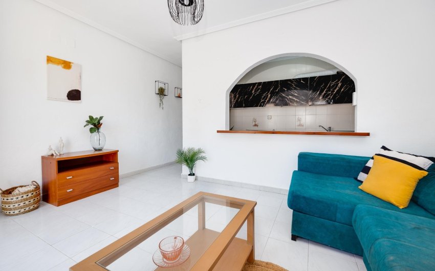 Reventa - Semi Detached -
Torrevieja - Nueva Torrevieja