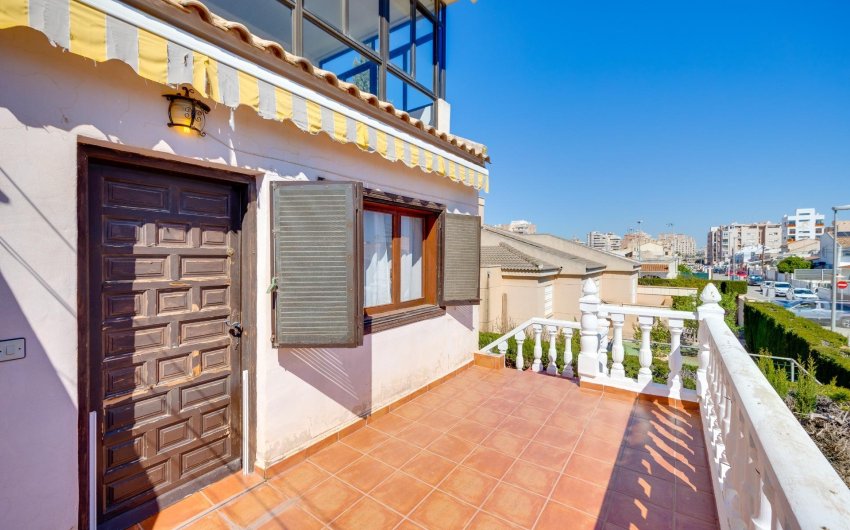 Reventa - Semi Detached -
Torrevieja - Nueva Torrevieja