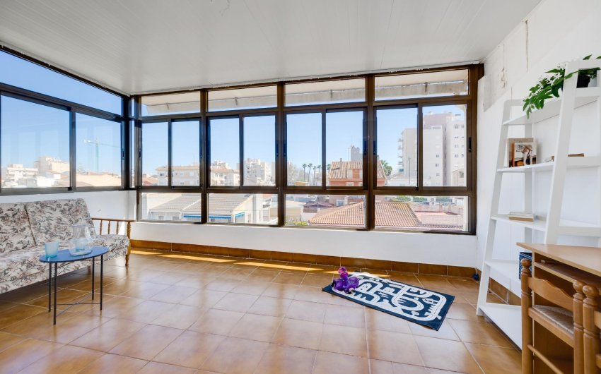 Reventa - Semi Detached -
Torrevieja - Nueva Torrevieja