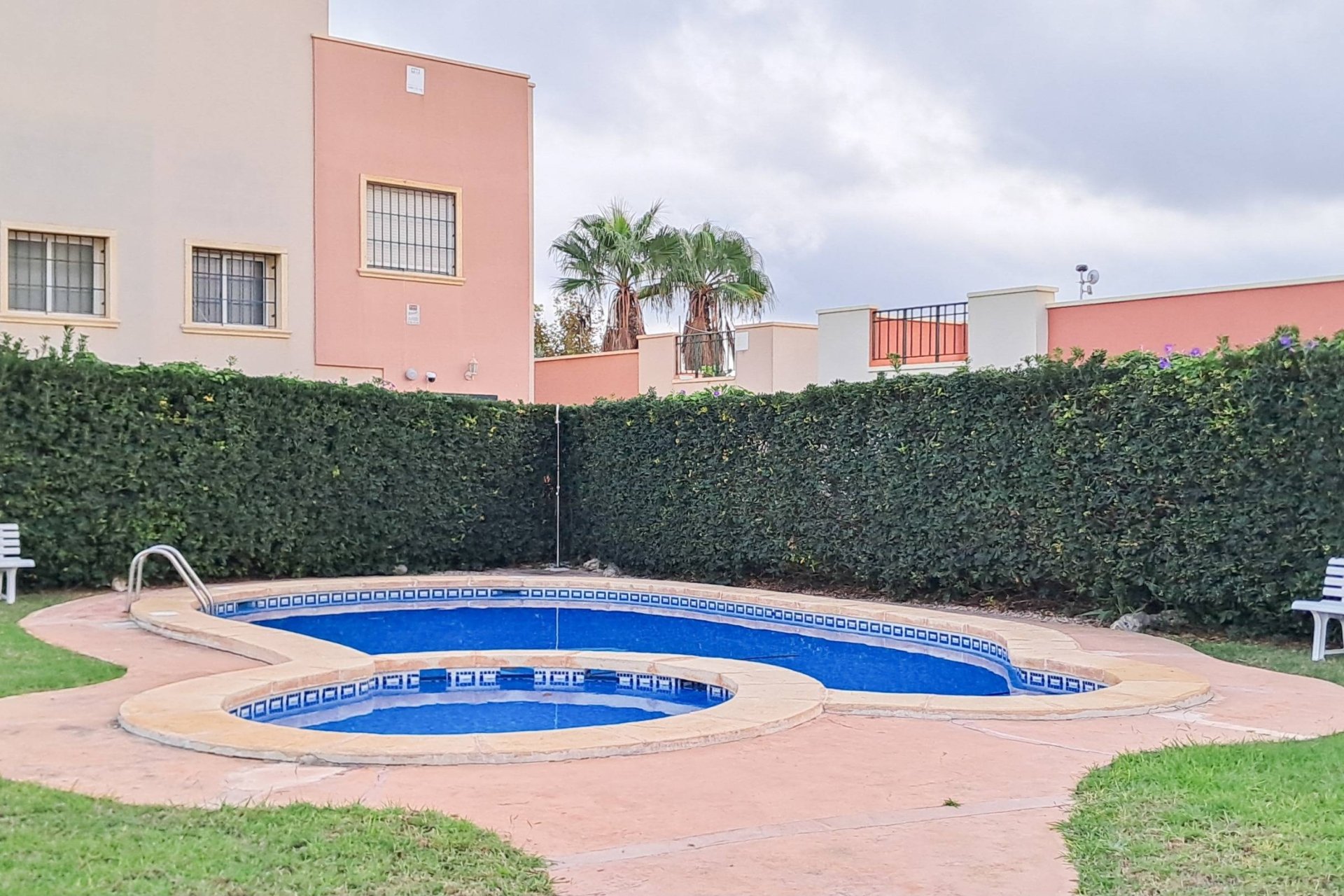 Reventa - Semi Detached -
Torrevieja - Parque Acuático - Sector 25