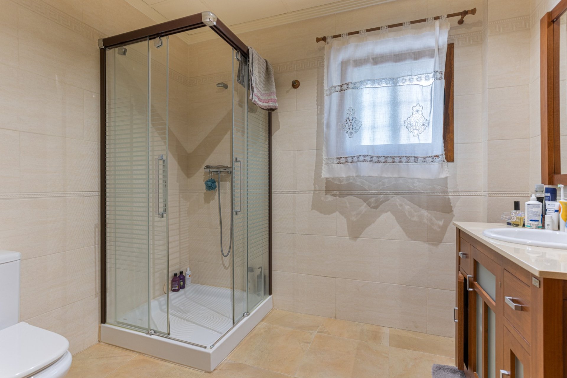 Reventa - Semi Detached Villa -
Los Montesinos - La Herrada