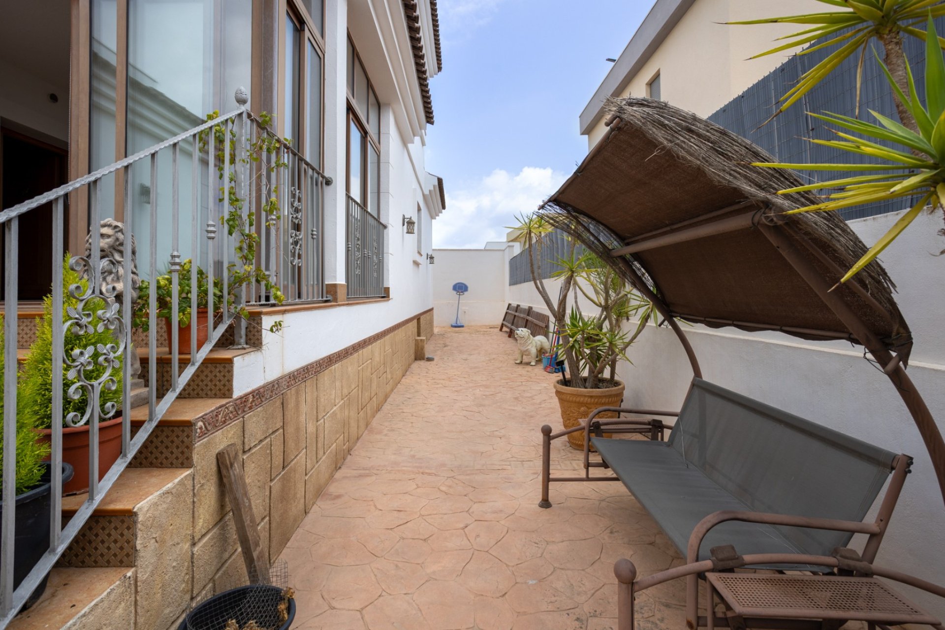 Reventa - Semi Detached Villa -
Los Montesinos - La Herrada