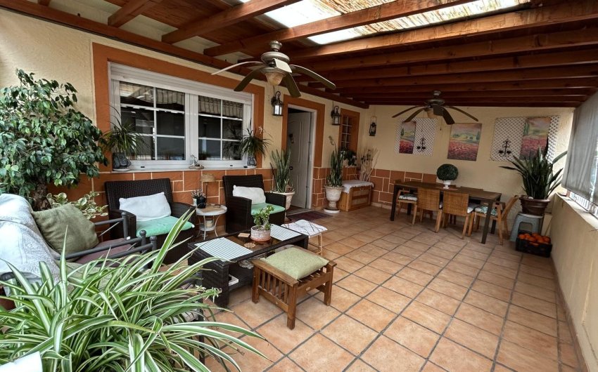 Reventa - Semi Detached Villa -
Los Montesinos