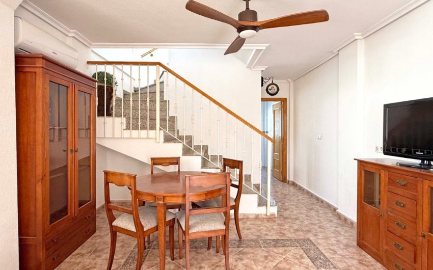 Reventa - Semi Detached Villa -
Orihuela Costa - Los Altos