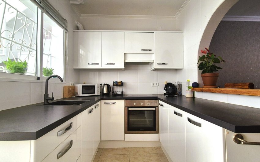 Reventa - Semi Detached -
Villamartin - Costa Blanca