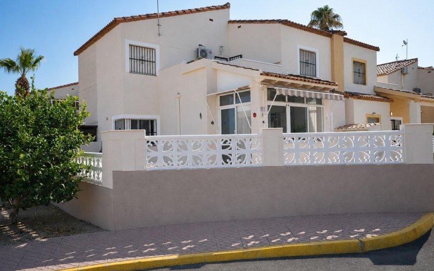 Reventa - Terraced house -
Algorfa - Algorfa - Urb. Montebello