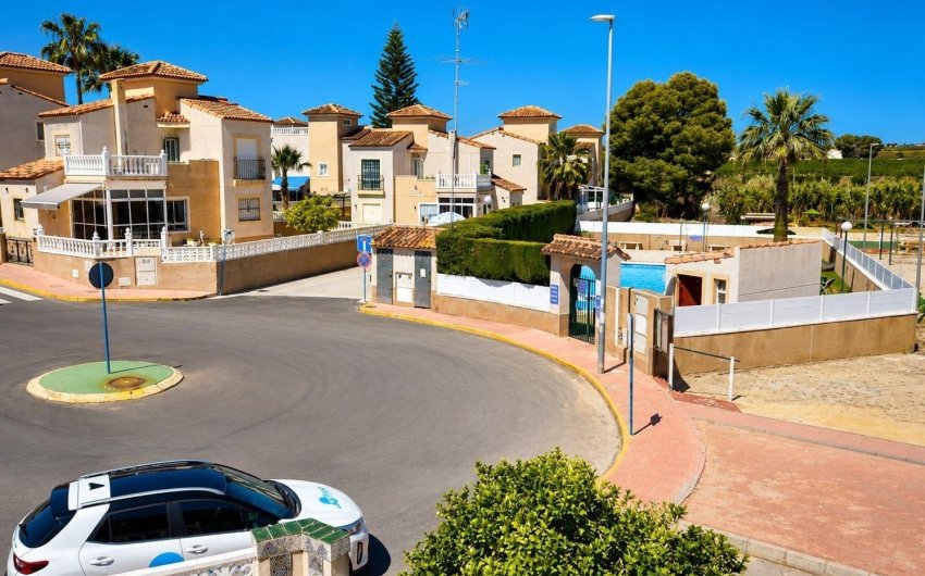 Reventa - Terraced house -
Algorfa - Algorfa - Urb. Montebello