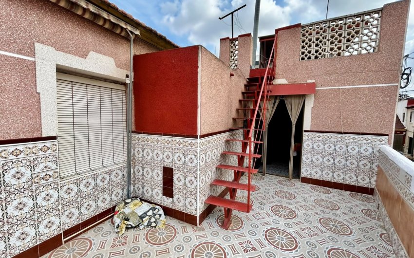 Reventa - Town House -
Algorfa - Inland