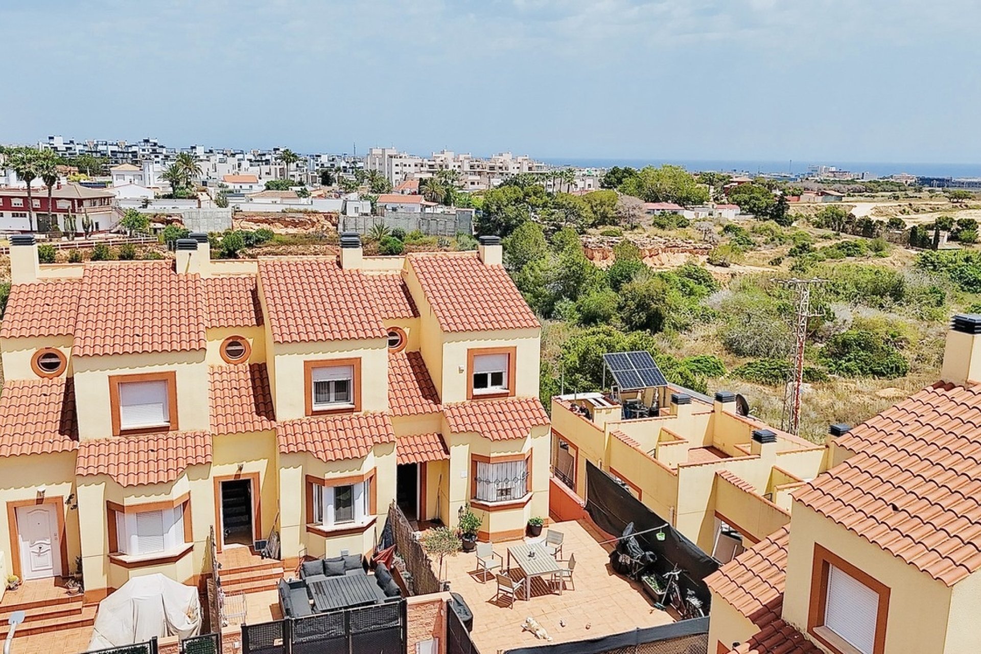 Reventa - Town House -
Cabo Roig - Costa Blanca