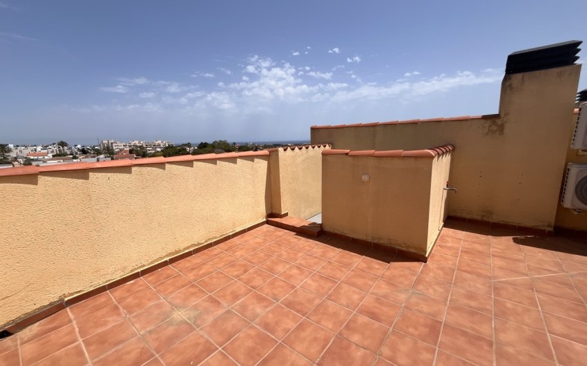 Reventa - Town House -
Cabo Roig - Costa Blanca