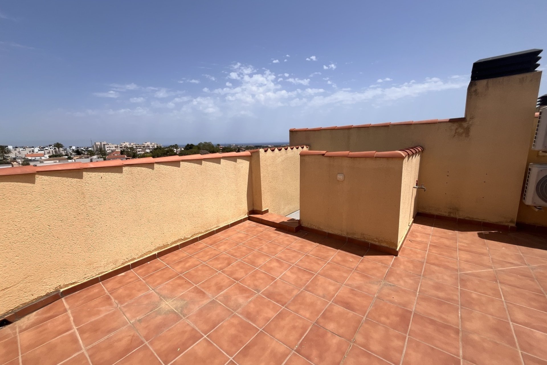 Reventa - Town House -
Cabo Roig - Costa Blanca