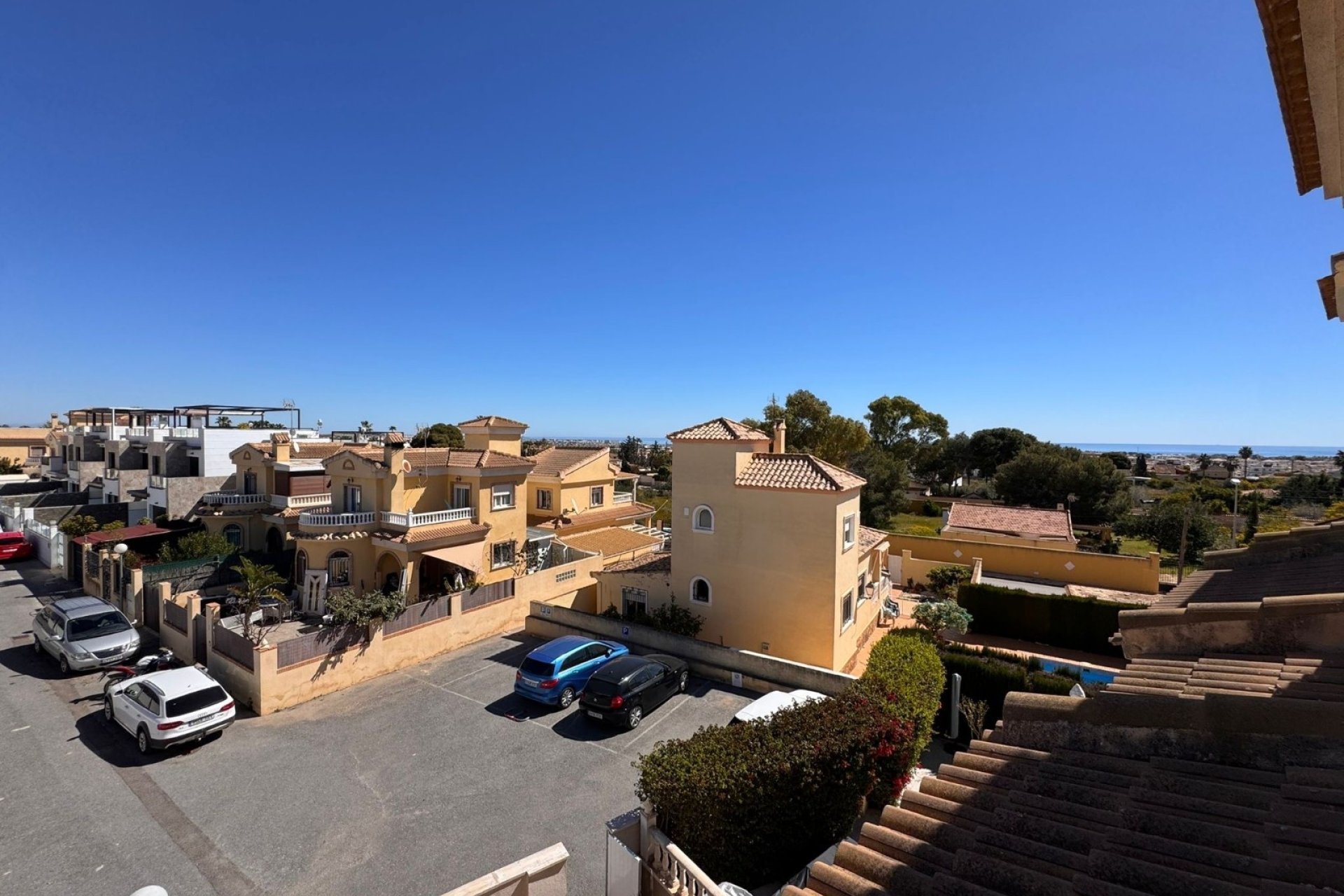 Reventa - Town House -
Campoamor - Costa Blanca