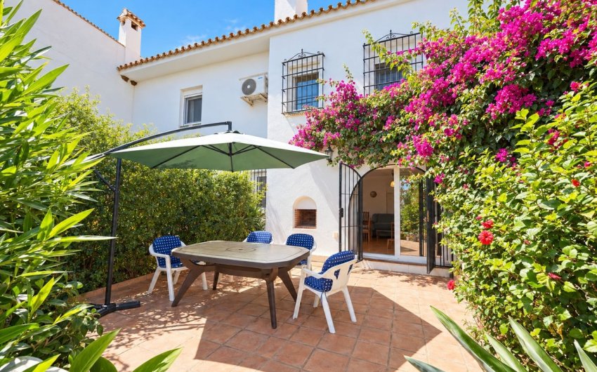 Reventa - Town House -
Casares Playa - Costa del Sol
