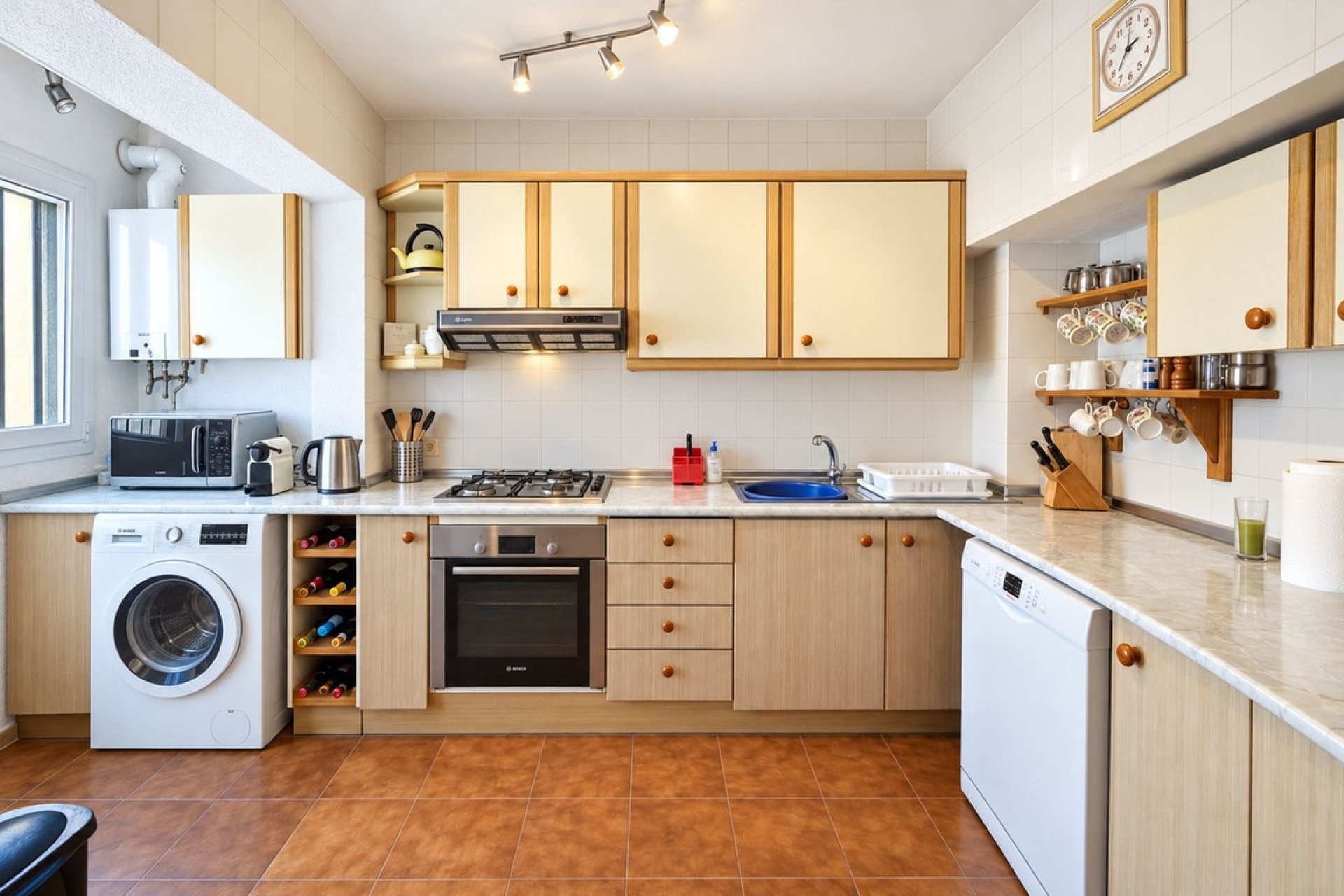 Reventa - Town House -
Casares Playa - Costa del Sol